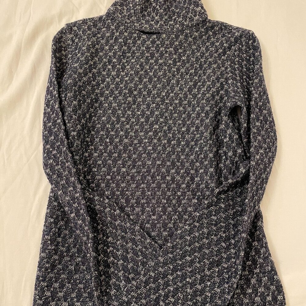 Fancy Tory Burch Navy and Silver Sweater with slits in neck for scarf S: XS